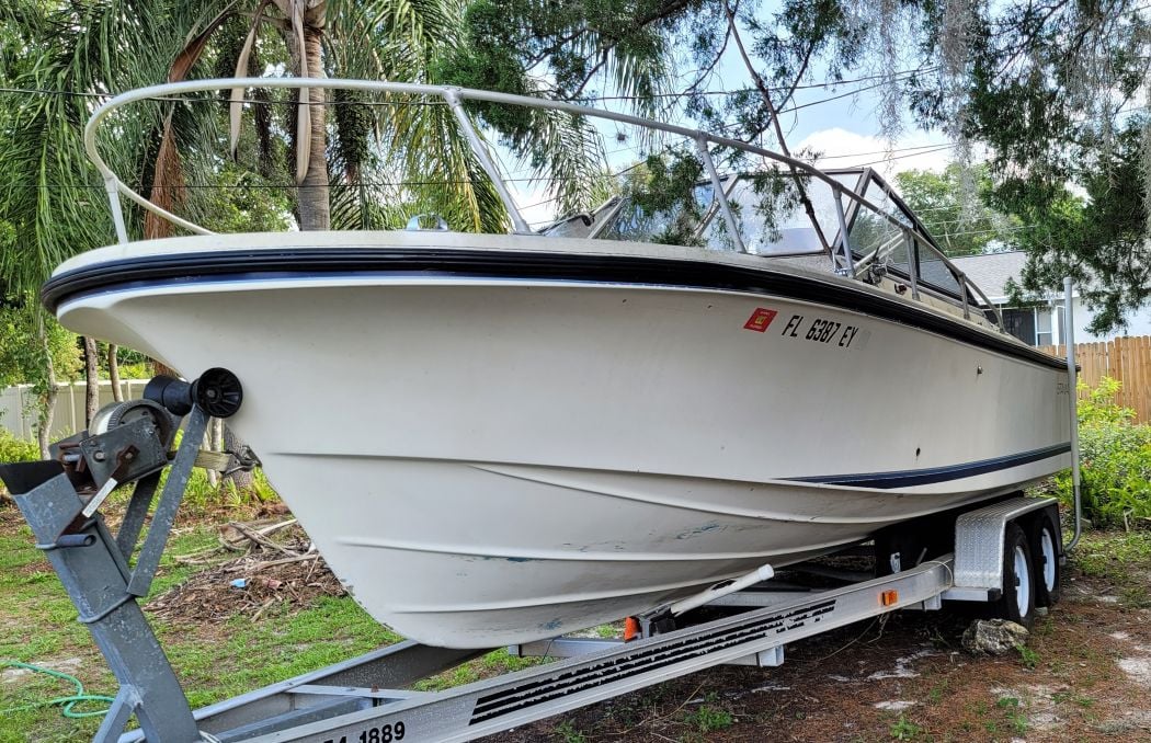 1984 Stamas with Mercruiser inboard engine, tune up