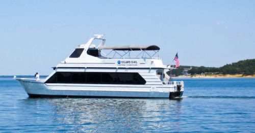 Fastrac Charter Offers Lake Texoma Cruises