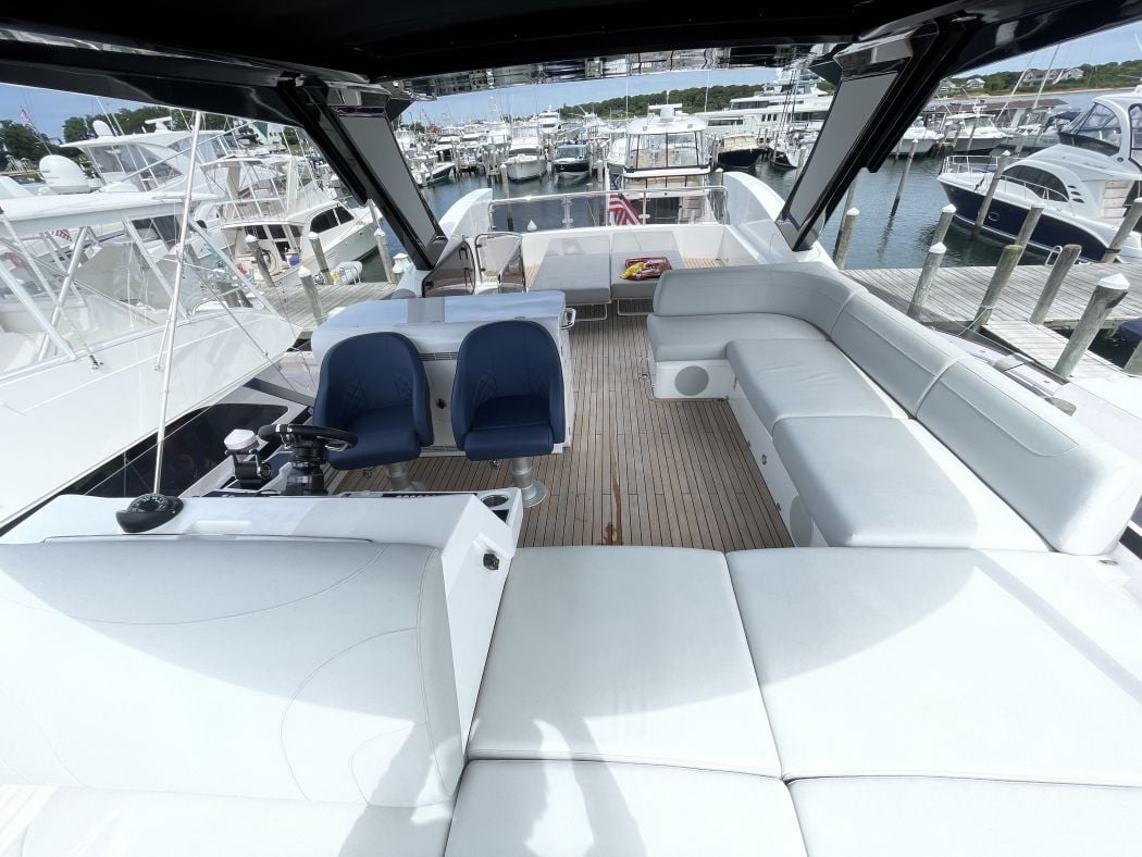 Sunseeker Yacht Detailing