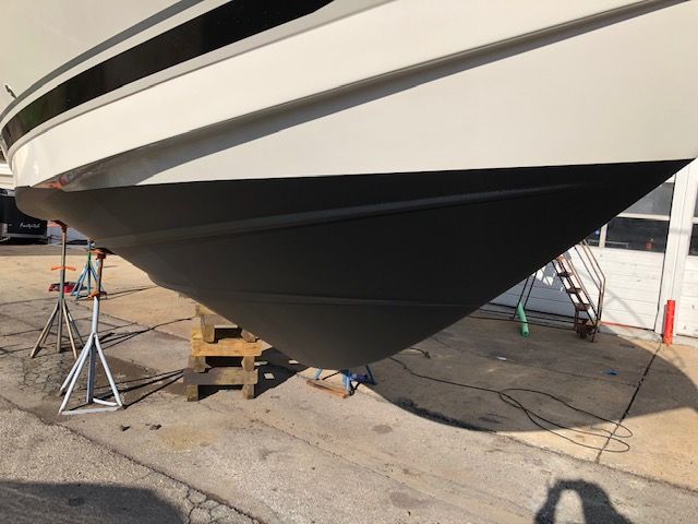 2013 Sea Ray 450 Sundancer Bottom Paint