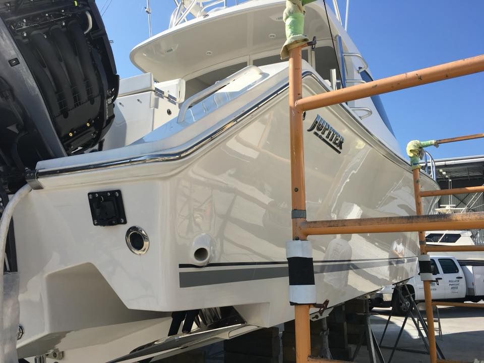Jupiter Sportfish Boat Oxidation Removal