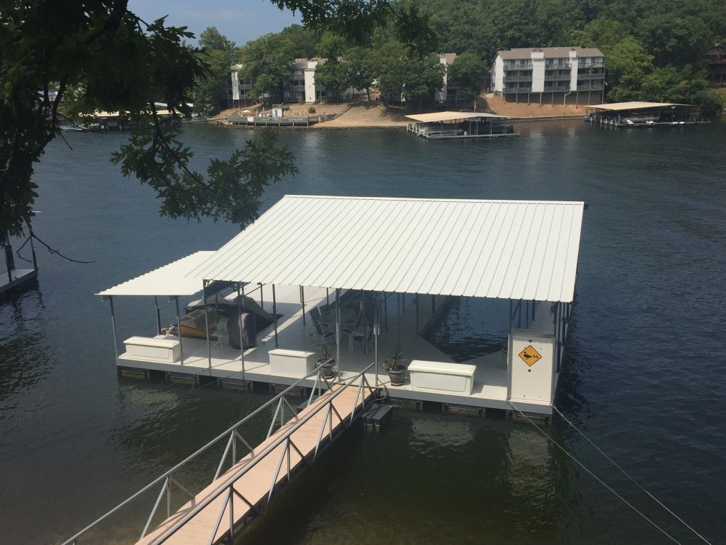 Boat Dock Roof Cleaning